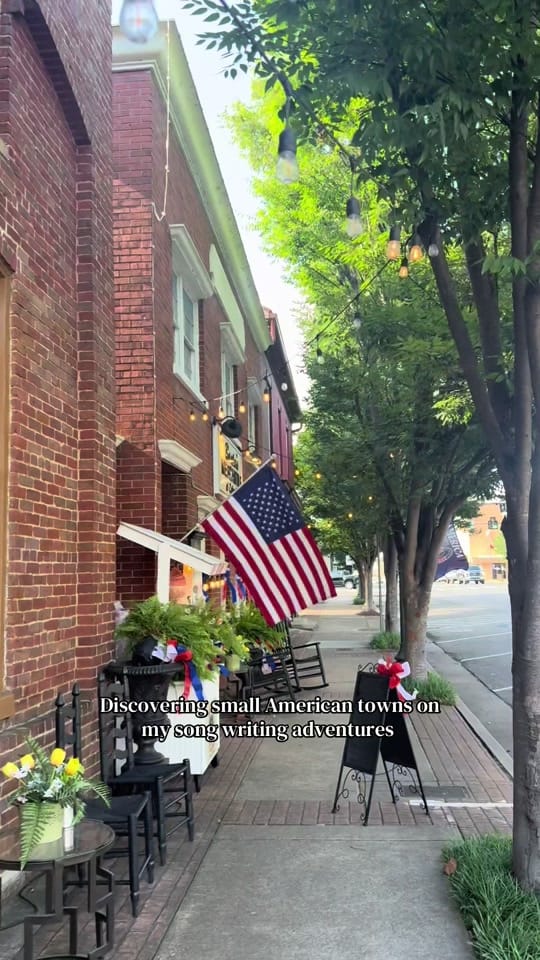 Post 1 by Robbie Mortimer on TikTok (video)