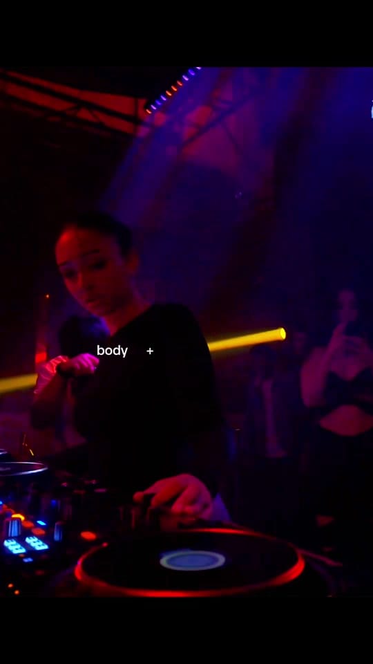 Post 4 by Crystal Cartier on TikTok (video)
