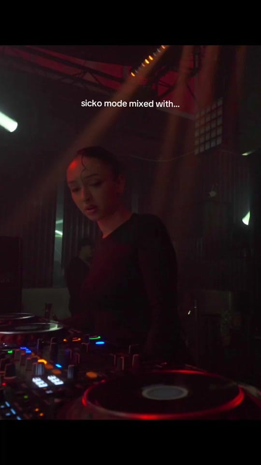Post 5 by Crystal Cartier on TikTok (video)