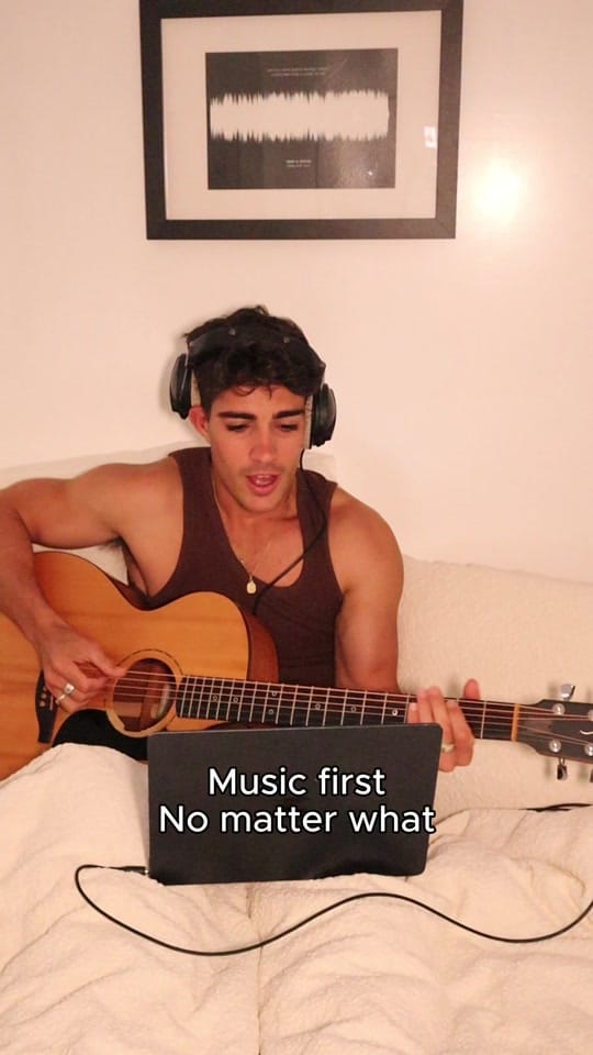 Post 5 by René Le Feuvre on TikTok (video)