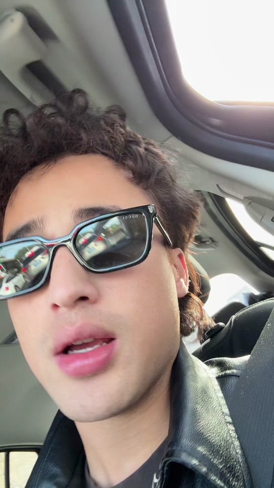 Post 2 by Winston Sky on TikTok (video)