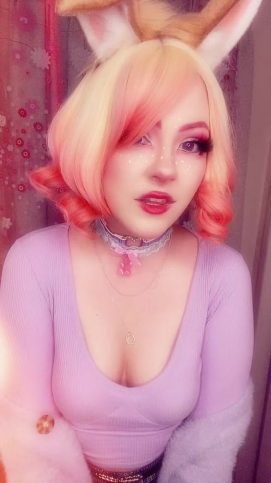 Post 2 by crispminxie on TikTok (video)