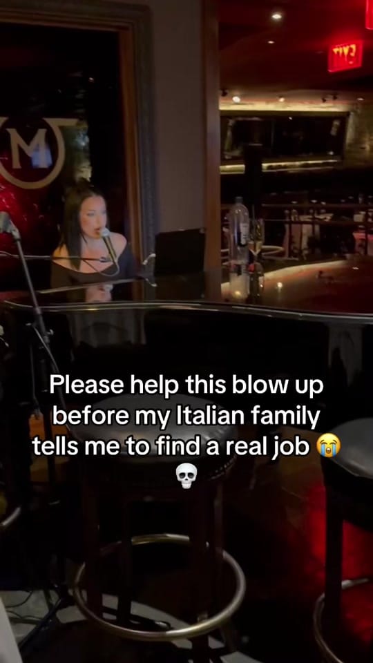 Post 9 by Lauren Greco on TikTok (video)