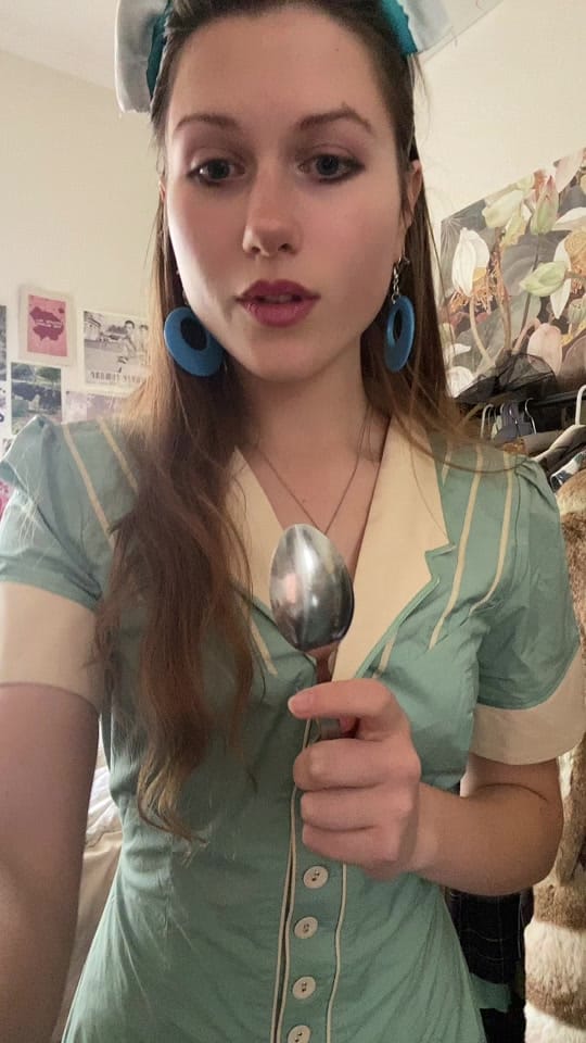 Post 6 by sabine on TikTok (video)