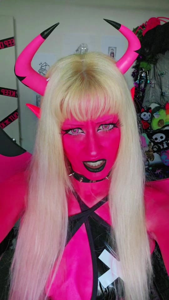 Post 4 by Dead Dolly on TikTok (video)