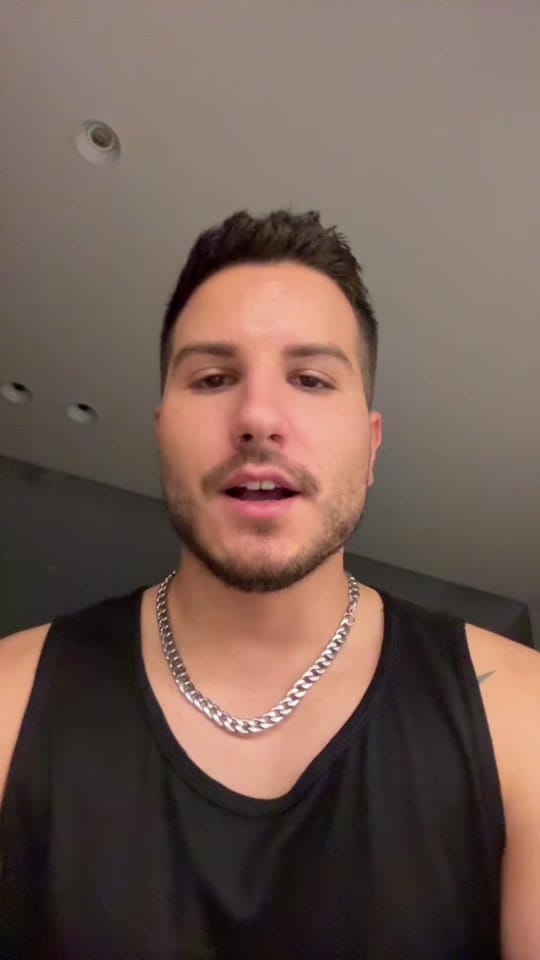 Post 3 by Anthony Lucas on TikTok (video)