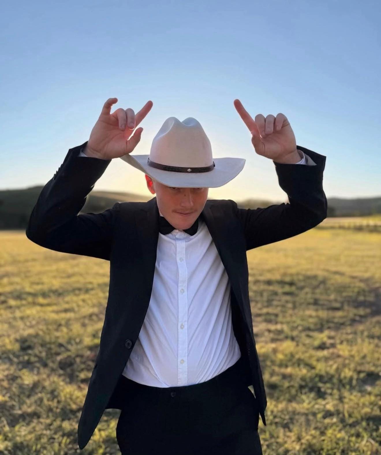 Post 3 by Beau Shearer Music on TikTok (video)