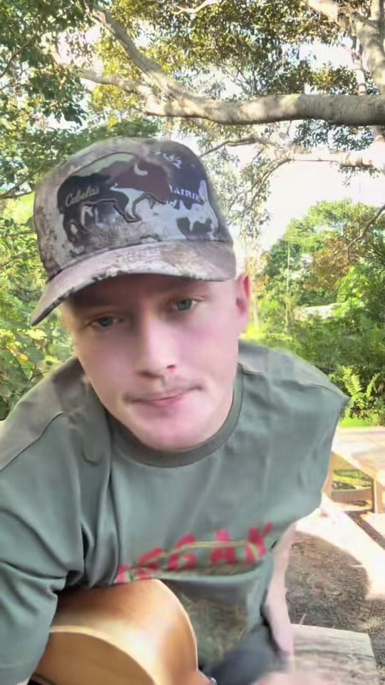 Post 1 by Beau Shearer Music on TikTok (video)