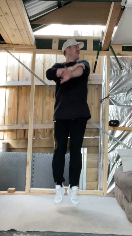 Post 8 by dancandisco on TikTok (video)