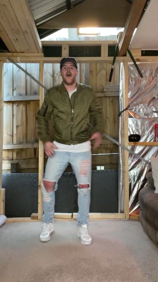 Post 3 by dancandisco on TikTok (video)