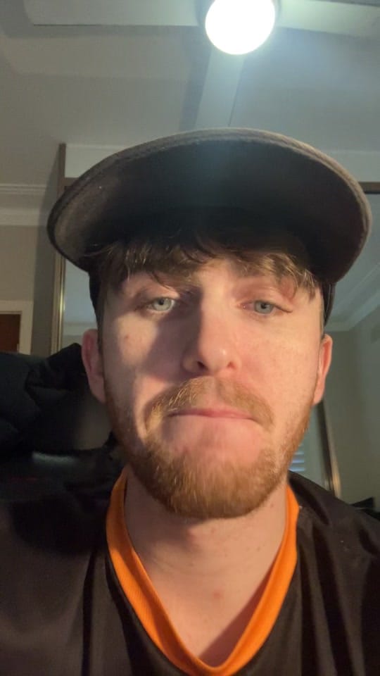 Post 9 by PEBR on TikTok (video)