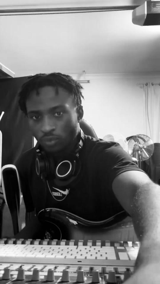 Post 3 by Gamaliél 🎹 on TikTok (video)