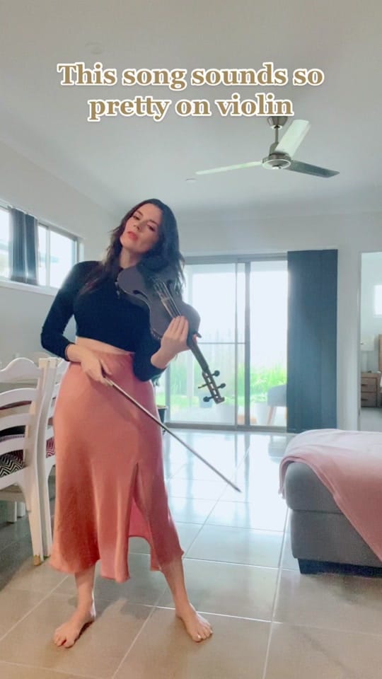Post 10 by Rachel Bostock on TikTok (video)