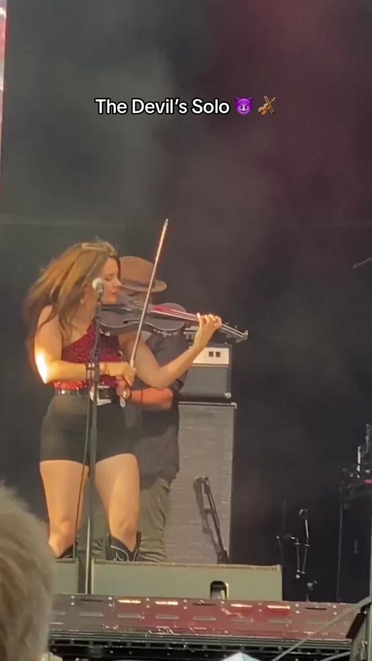 Post 9 by Rachel Bostock on TikTok (video)