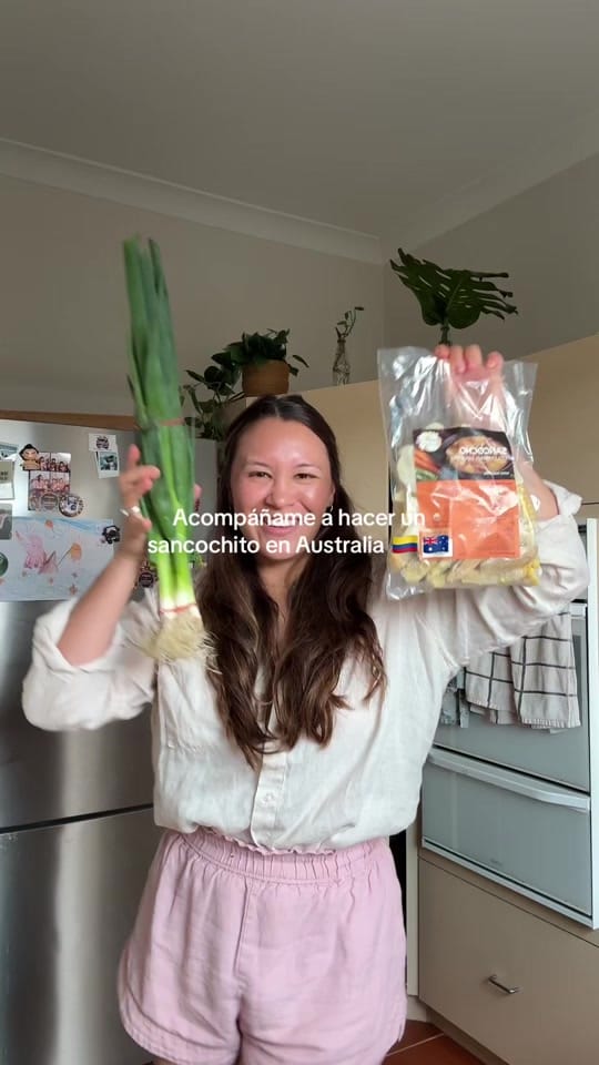 Post 3 by Juliana Medina on TikTok (video)