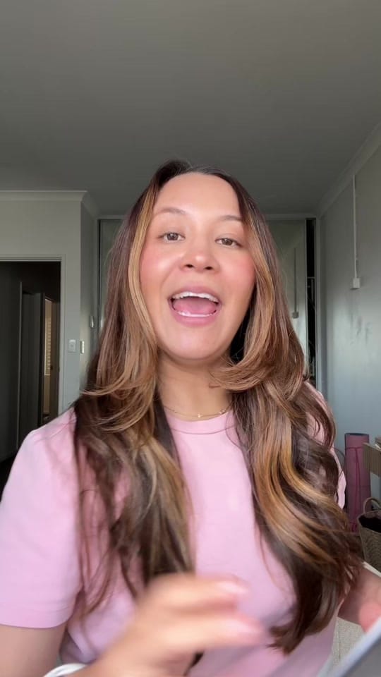Post 4 by Juliana Medina on TikTok (video)