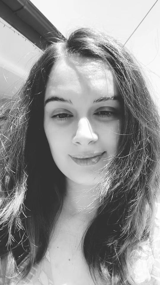 Post 8 by Evelyn Sharma on TikTok (video)