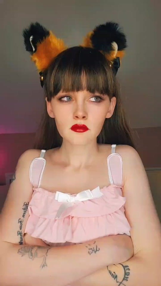 Post 5 by Sydney Harwin 👑 on TikTok (video)