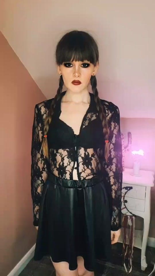 Post 9 by Sydney Harwin 👑 on TikTok (video)