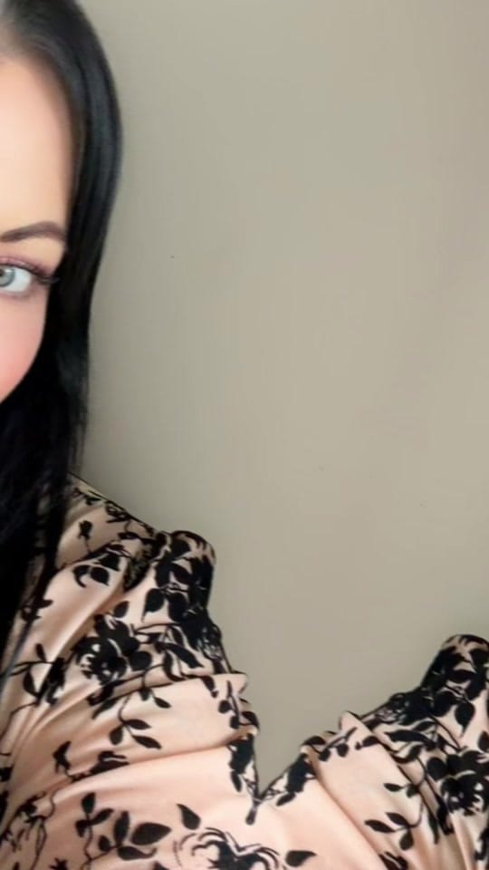 Post 6 by Queen Bea Savage on TikTok (video)