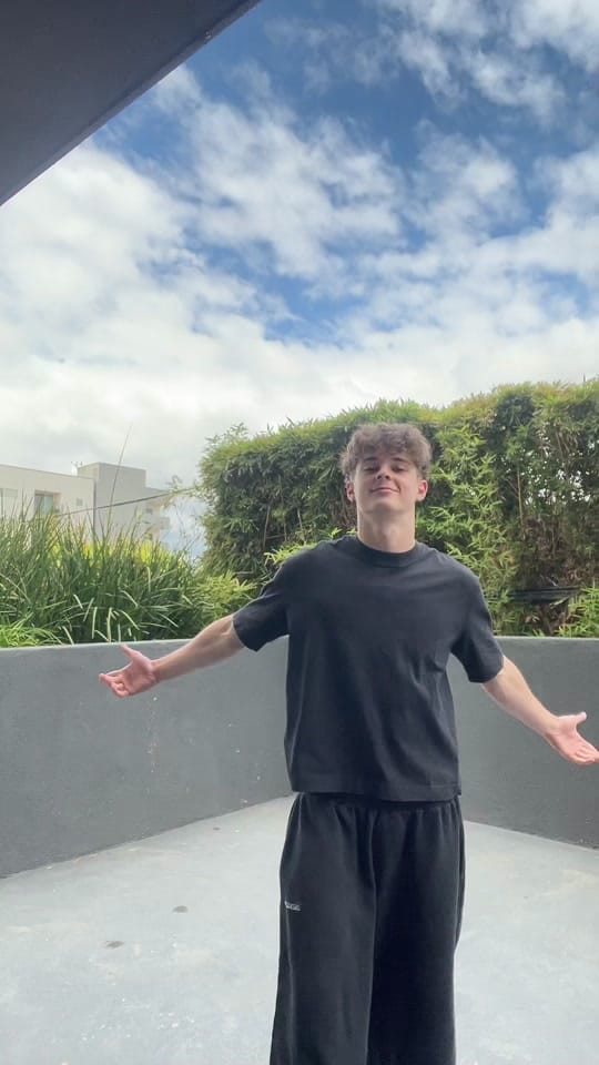 Post 3 by MaxOstler on TikTok (video)