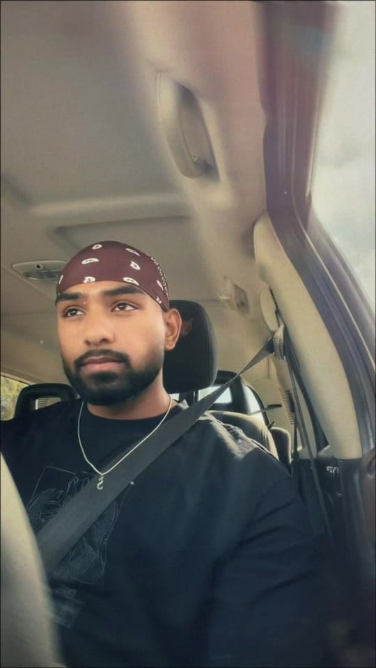 Post 2 by karansingh201 on TikTok (video)
