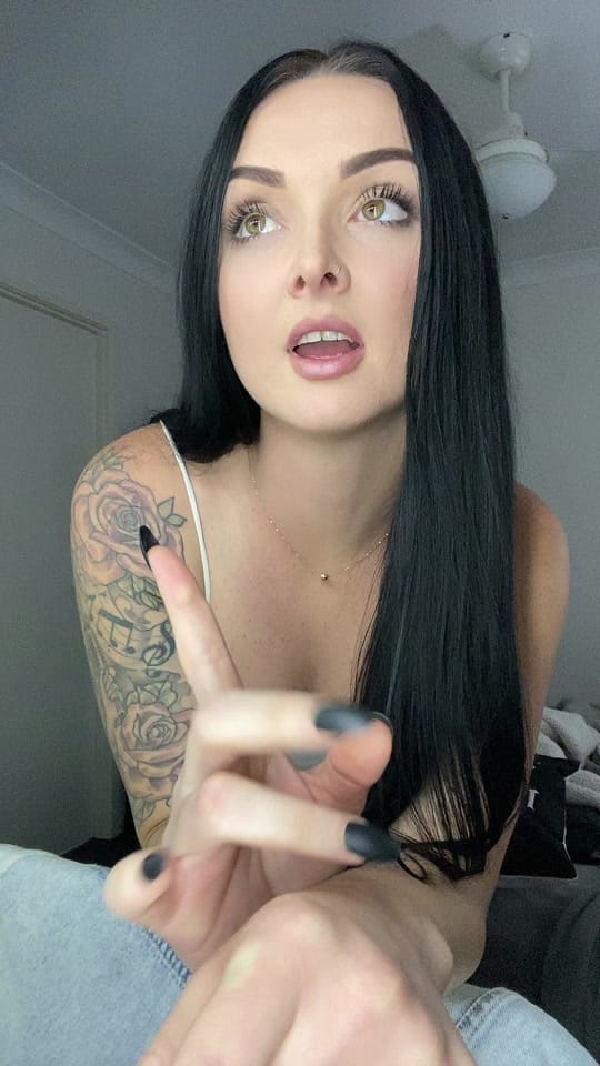 Post 4 by Kimm Blake on TikTok (video)