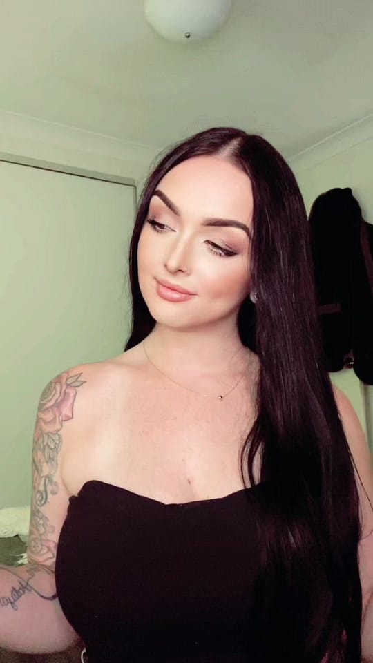 Post 8 by Kimm Blake on TikTok (video)