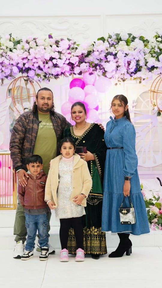 Post 6 by Pardeep Sharrma on TikTok (video)