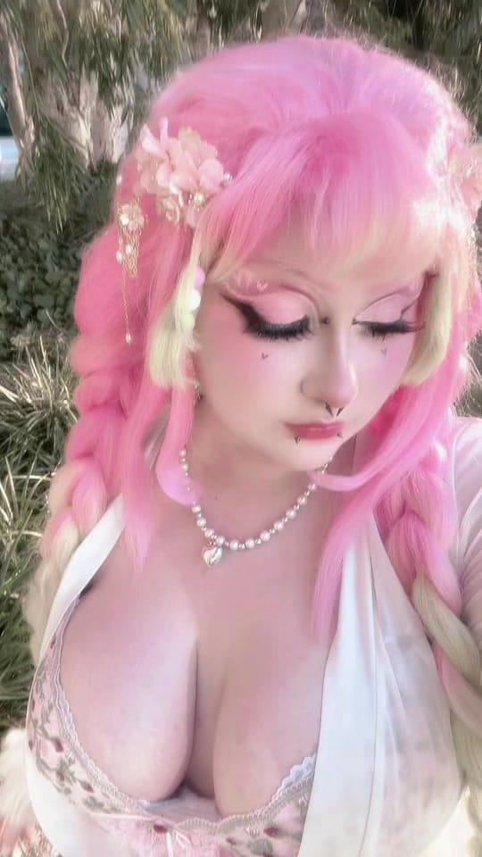 Post 3 by ﹡ babs *✩ 🐌 on TikTok (video)