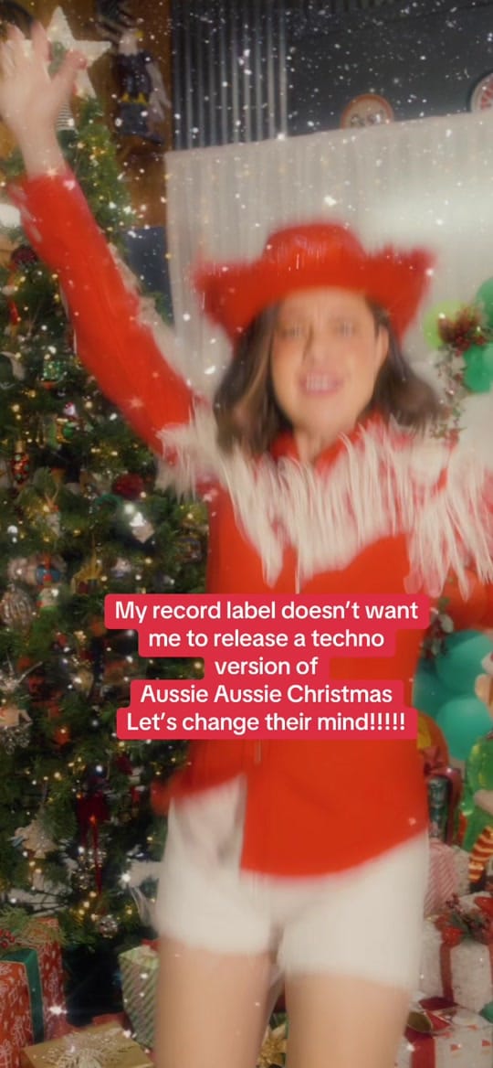 Post 9 by Amber Lawrence on TikTok (video)