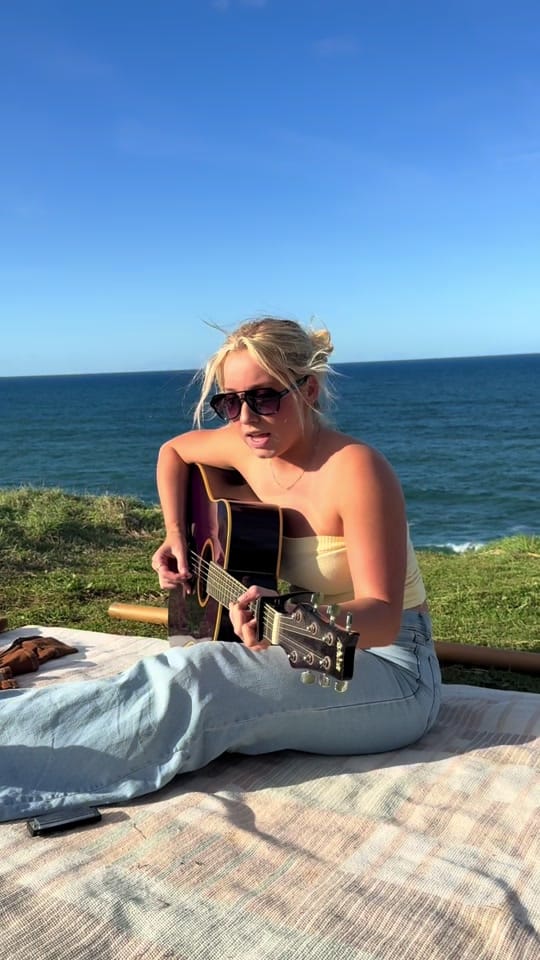 Post 2 by DUSTY ROSE⚡️ on TikTok (video)