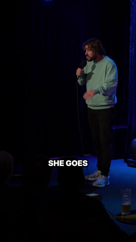Post 2 by Comedy Lounge on TikTok (video)
