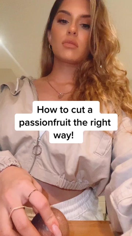 Post 5 by Ella on TikTok (video)