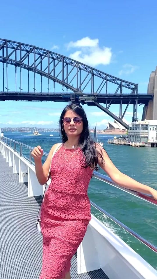 Post 10 by Dee Sinnarkar on TikTok (video)