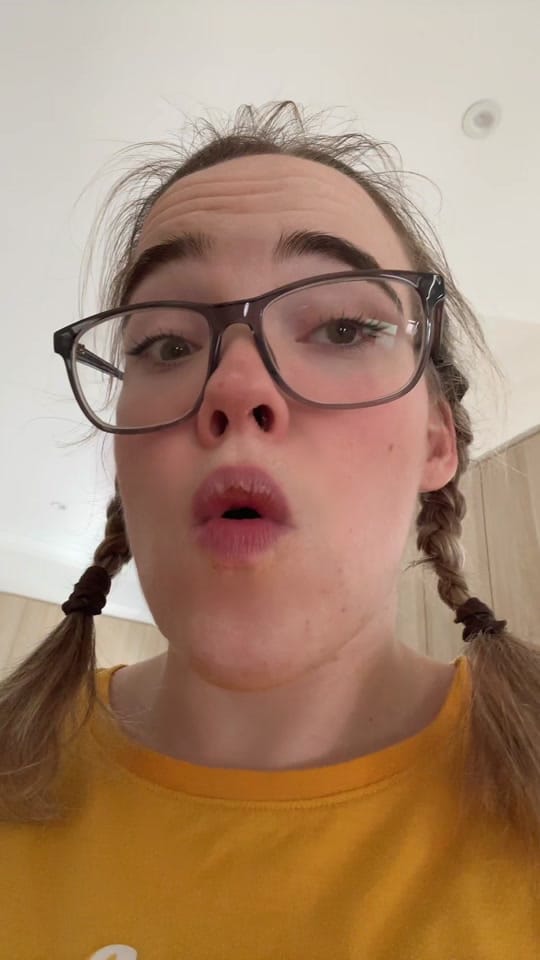 Post 1 by Queen bee🦋 on TikTok (video)
