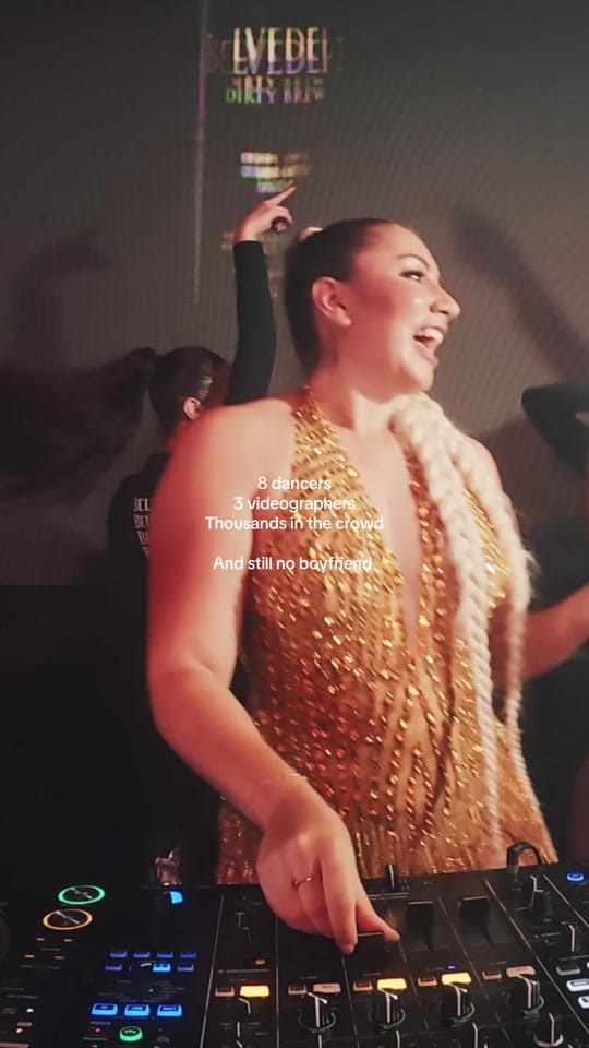 Post 8 by DJ ARIA on TikTok (video)