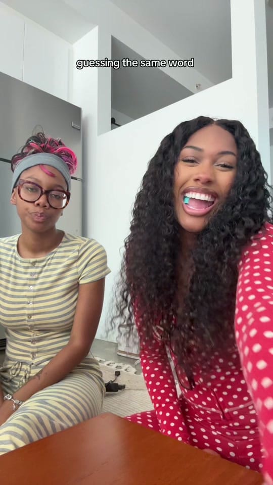 Post 6 by Sydney on TikTok (video)