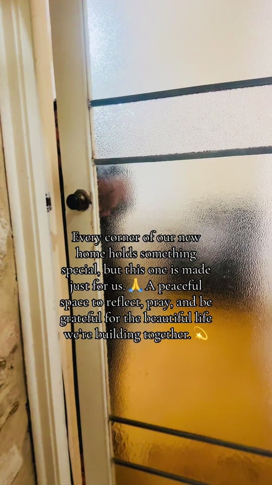 Post 3 by meesha996 on TikTok (video)