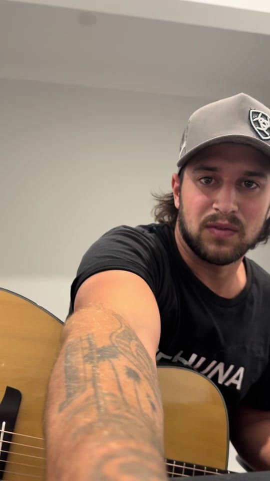 Post 7 by Vince Phillips on TikTok (video)