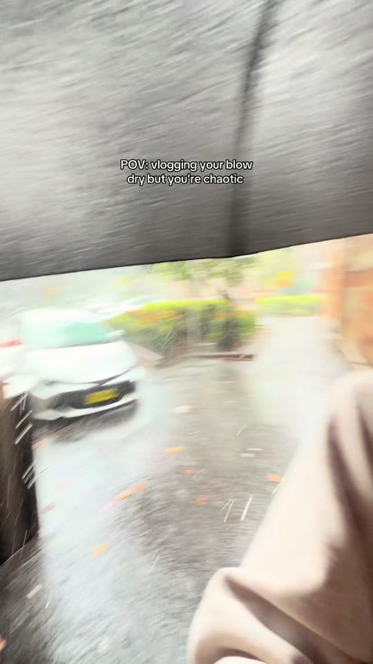 Post 8 by Rebecca Sambrook | 🇬🇧✈️🇦🇺 on TikTok (video)