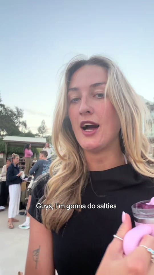 Post 1 by Rebecca Sambrook | 🇬🇧✈️🇦🇺 on TikTok (video)