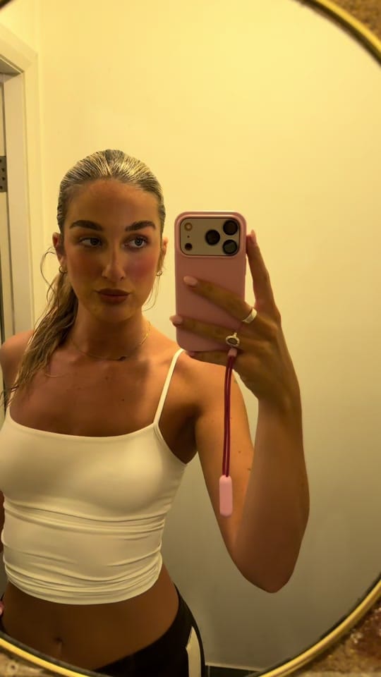 Post 7 by Rebecca Sambrook | 🇬🇧✈️🇦🇺 on TikTok (video)
