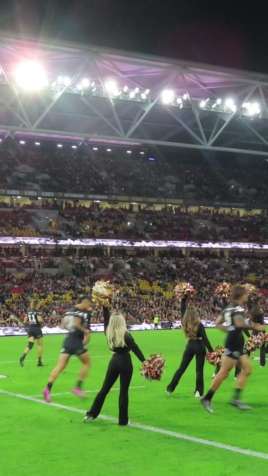 Post 1 by Brisbane Broncos Dance Squad on TikTok (video)
