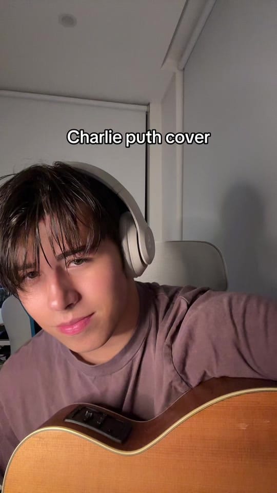 Post 3 by Robbie Hunt on TikTok (video)