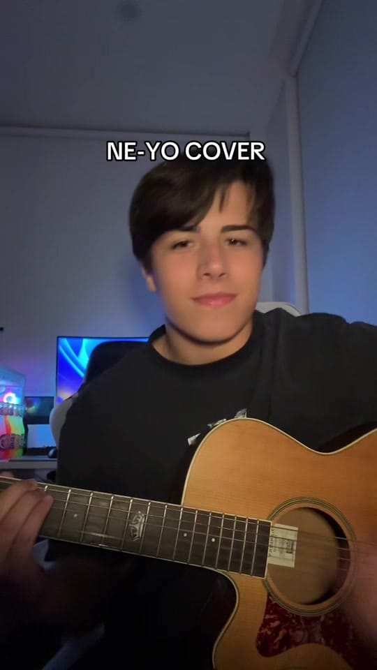 Post 7 by Robbie Hunt on TikTok (video)