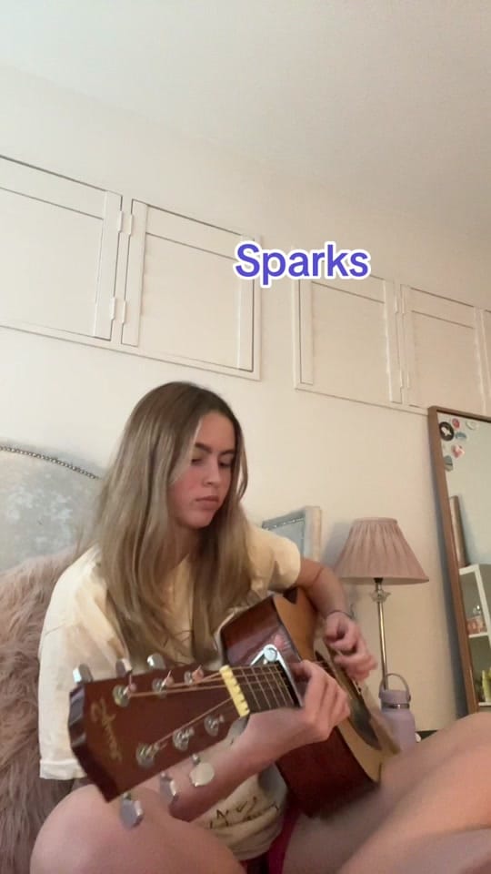 Post 9 by Zoe 🎸 on TikTok (video)