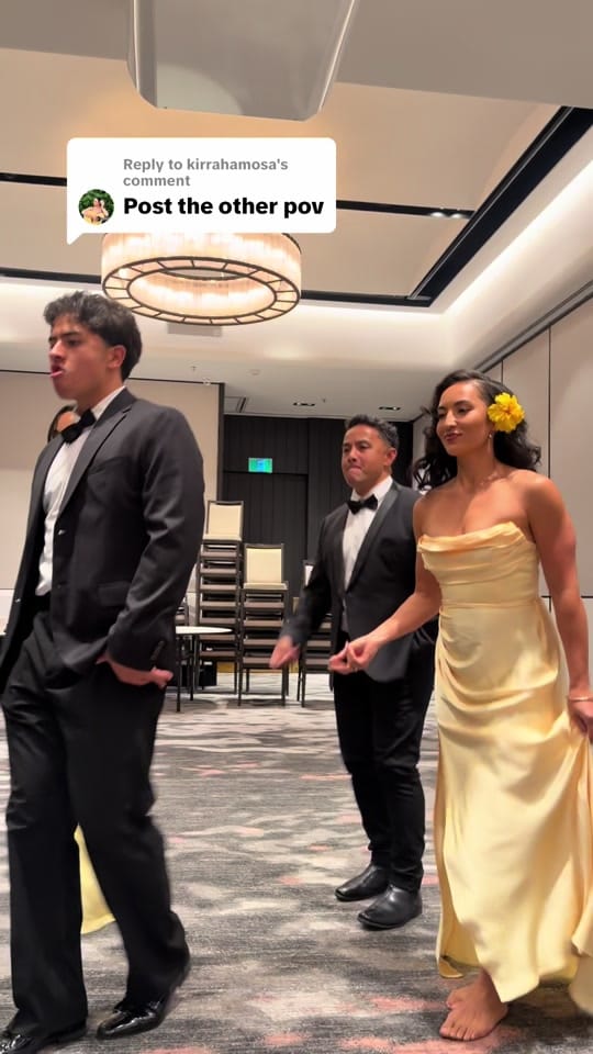 Post 1 by The Amosa Family 🇼🇸 on TikTok (video)