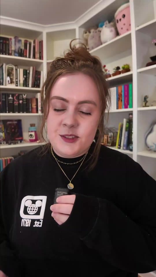 Post 5 by Aleaty 🏎️🎮 on TikTok (video)