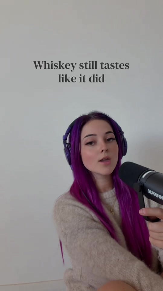 Post 8 by Claudia Tripp on TikTok (video)